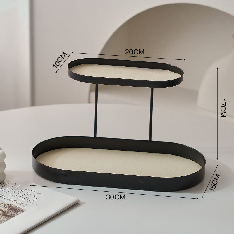Cream White / Oval Black