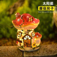 跨境太阳能雕像灯蘑菇树脂工艺品户外庭院装饰灯花园蘑菇房子摆件