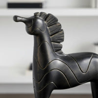 Resin Horse Figurine Light Luxury Modern Horse Statue Textured Finish House Decoration for Office, Entryway