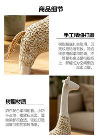 Resin Giraffe Figurine Nordic Luxury Living Room Entryway Desktop Decoration