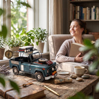 Trail-Capable Vehicle Model Distressed Car Model with Spare Tire for Shelf