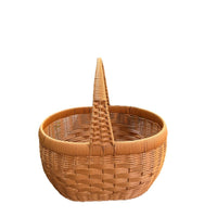 Rattan-Look Woven Storage Basket with Handle and Lid for Shopping, Outdoor Picnic, Gifts, Vegetables, and Fruits