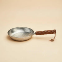 No Coating Hammered Titanium Frying Pan PFAS/PFOA/PTFE without Uncoated Titanium Skillet Physical Non-Stick Lightweight Backpacking Pan Detachable Handle for Campers, Backpackers, Hikers, Camping, Hiking