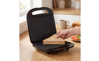 Electric Breakfast Maker Clamshell Sandwich Maker Countertop Panini Press Compact for Busy Professionals, Students, Small Kitchens, Dorm Rooms, Rvs