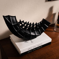 Modern Minimalist Resin Vase for Study, Hallway, Dining Room, Office, Coffee Table, Bedroom