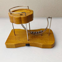 Perpetual Motion Desk Toy Screen-Unrestricted Focus Kinetic Art Sculpture Manual