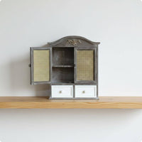 Rustic Display Cabinet Decorative Design Vintage Storage Cabinet Mid-Period Look Home Furniture for Entryway