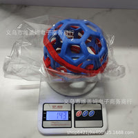 新品马厩悬挂干草喂食器 镂空耐拉伸TPR球喂马球Horse Treat Ball