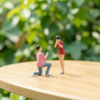 Miniature Figure Pair Painted Display Doll Compact Scale Model for Dioramas, Scene Decoration