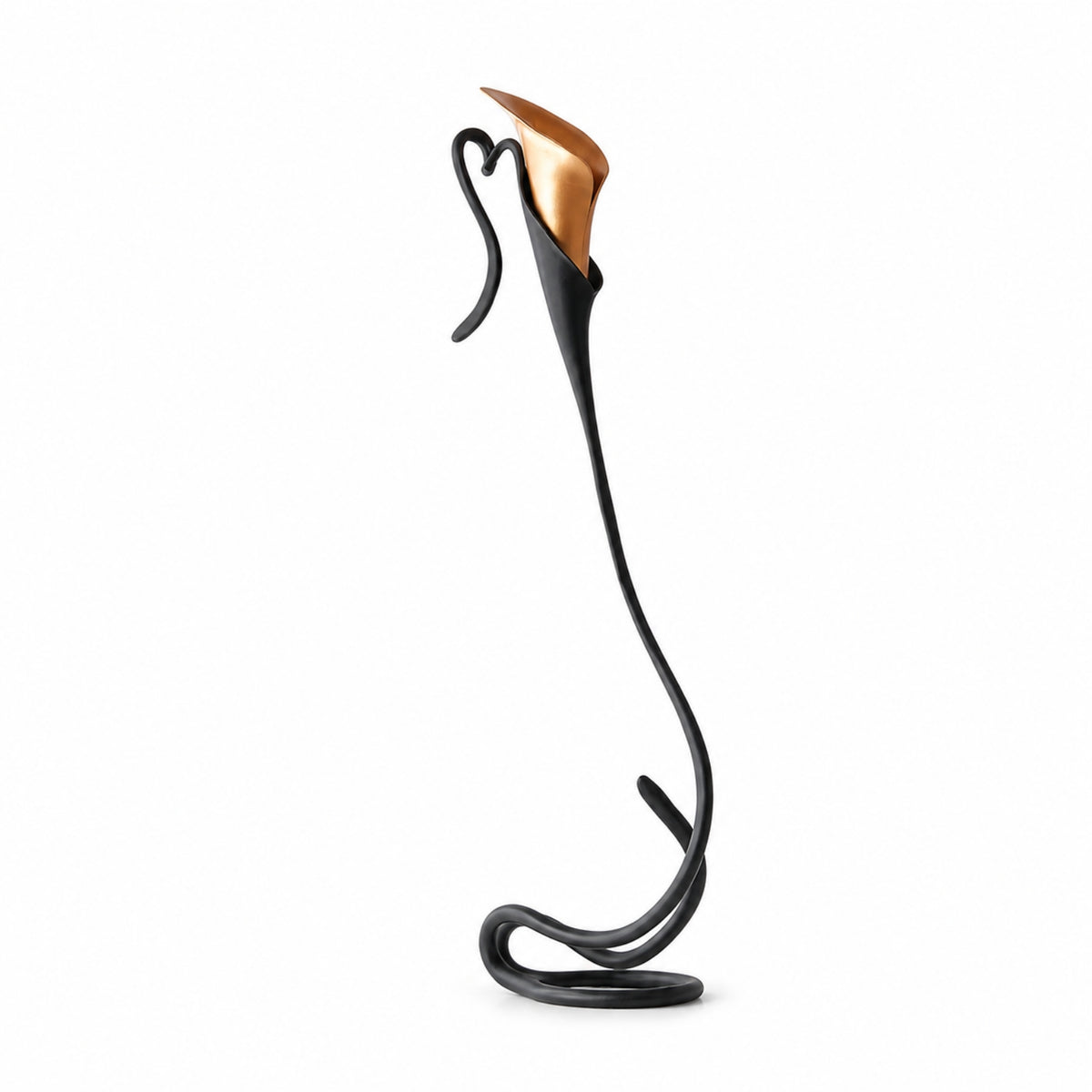 flower Sculptural Candlestick Holder Decorative Lily Candle Holder Refined Tabletop Candlestick Stand for Mantel