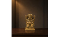 Feng Shui Wealth Deity Figurine Traditional Wealth Deity Statue Tabletop Cai Shen Statue Compact for Collectors, Office Desk, Bookshelf, Entryway