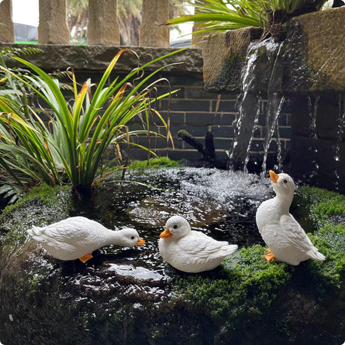 3 Pieces Resin Duck Statue Adorable Duck Garden Ornament Hand-Painted for Courtyard, Pond
