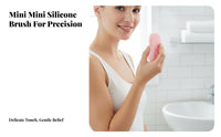 Silicone Face Brush Gentle on Skin Mini Nose Cleaning Brush Massaging Silicone Face Scrubber for Adults, Teenagers, Home Spa, Shower, Washroom