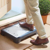 Anti-Slip Outdoor Step Stool with Coconut Mat, Stackable, PP Material