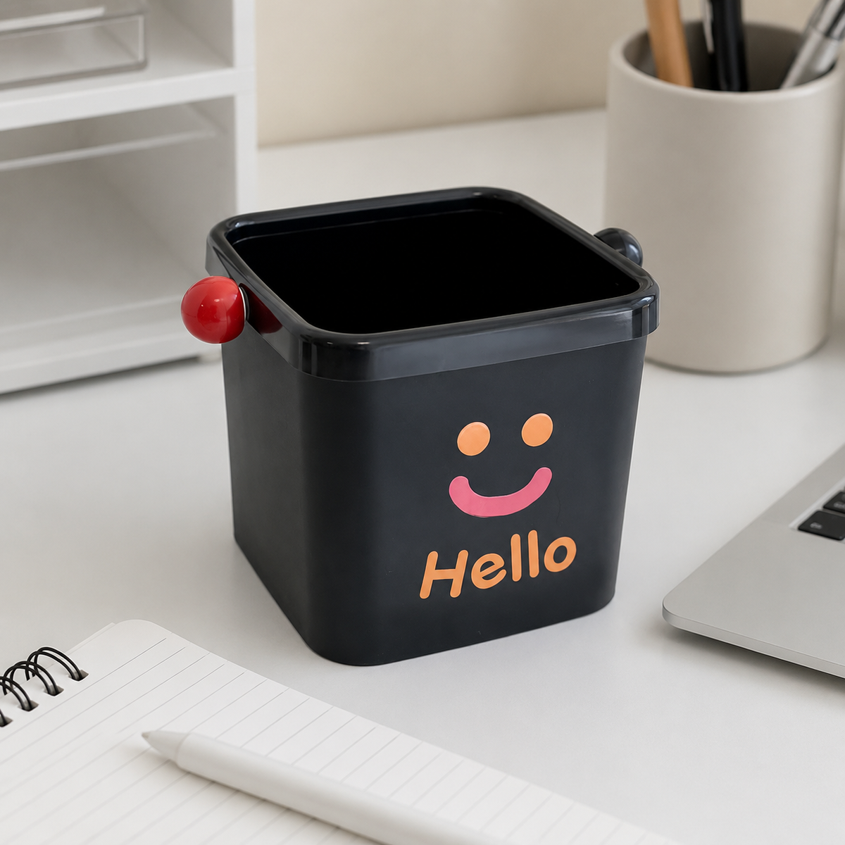 Desktop Trash Can Stylish with Lid 16cm Square Mini Trash Can for Desk Living Room Bedroom