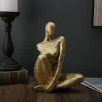 Abstract Human Statue Fine Workmanship Modern Art Statue Textured Surface