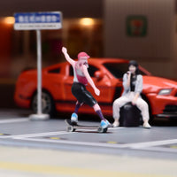 3D Printed 1/64 Scale Skateboarder Girl Highly Detailed Miniature Skater Girl Figurine Hand Painted for Model Car Collectors, Hobbyists, Desktop Decoration