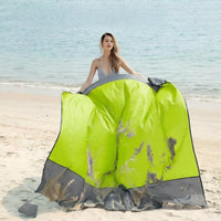 Picnic Blanket and Waterproof Mat for Outdoor Use, Large Camping Mat with Stakes and Carry Bag, Durable Polyester Picnic Mat, Beach Blanket