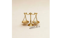 Miniature Balance Scale with Weights Realistic Balance Scale with Weights Compact for Study Desk