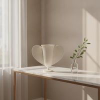 Butterfly Vase Tabletop 3D Butterfly Vase Ribbed Flower Holder for Living Room, Entryway, Reception Area