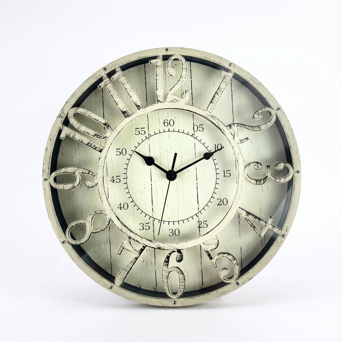 Round Vintage Wall Clock Hollow-out Openwork Wall Clock Quartz