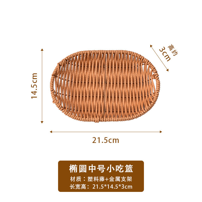 M / Oval