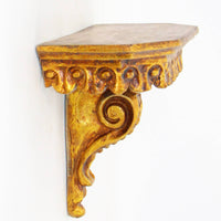 European Resin Wall Bracket Embossed Details Carved Wall Bracket for Entryway