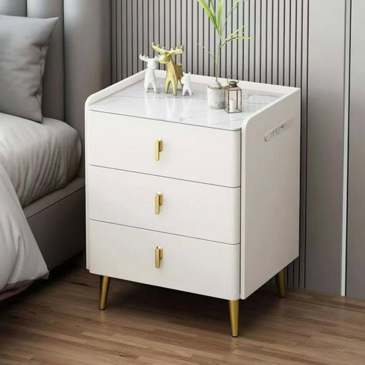 3-Drawer Nightstand Easy to Clean 3-Drawer Cabinet Italian Look for Guest Room