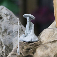 Simulated Fishing Elder Ornament for Garden Rockery and Bonsai
