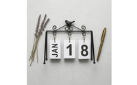 Bird Flip Calendar Hanging Date Cards Metal Flip Desk Calendar Black Iron