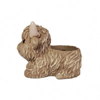 Resin Bovid Planter Textured Bovid Planter Non-Porous Surface for Courtyard