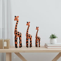 3 Pieces Wooden Giraffe Figurine Set for Living Room, Bookshelf