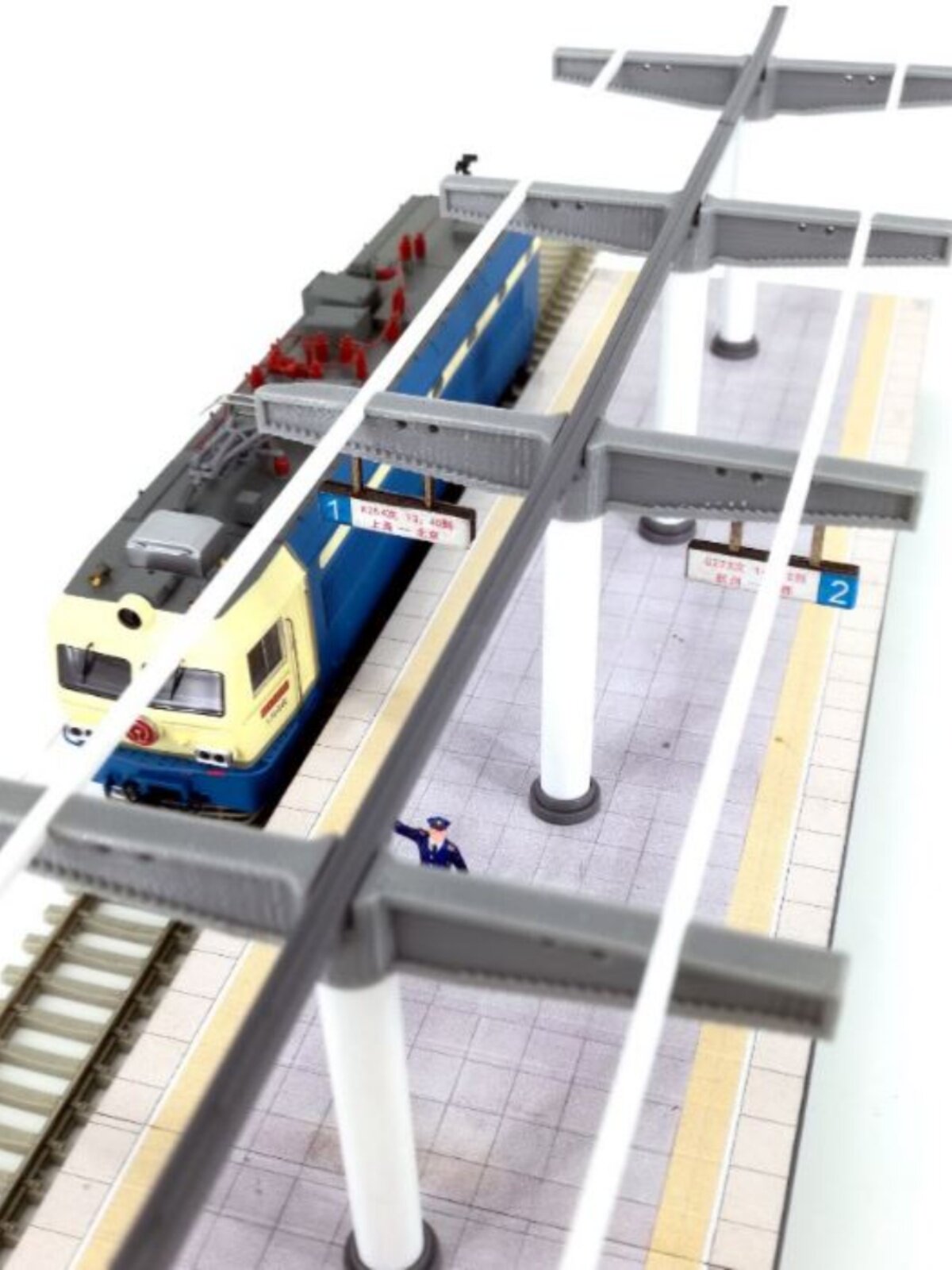 High-Speed Rail Station Platform Model Kit (No Tracks) 1:87 Scale