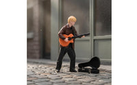 1/64 Scale Guitarist Figurine Craft Model Hand-Painted Guitarist Miniature Fragile 1/64 Scale Figurine