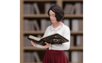 Female Librarian Figurine Finely Detailed Woman Reading Book Miniature Resin Woman Figure for Sand Tables