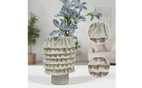 Ruffled Resin Vase Textured Sculptural Vase Artisanal Resin Flower Holder Modern for Living Room, Entryway, Display Shelf