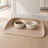Curved Feeding Mat Front Opening Raised-Rim Pet Mat Oil-Proof