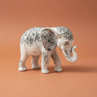 2 Pieces Resin Elephant Figurine Elegant Elephant Figurine Hand-Painted Look