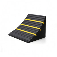 Heavy-Duty Vehicle Wheel Chock Non-Slip Rubber Wheel Chock Triangular Tire Stopper Long-Lasting for Truck Drivers, Fleet Operators, Loading Docks, Garages, Driveways