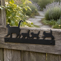 Mother Cat and Kittens Decor Weather-Resistant Cat Family Ornament Rustic Style Outdoor Decoration