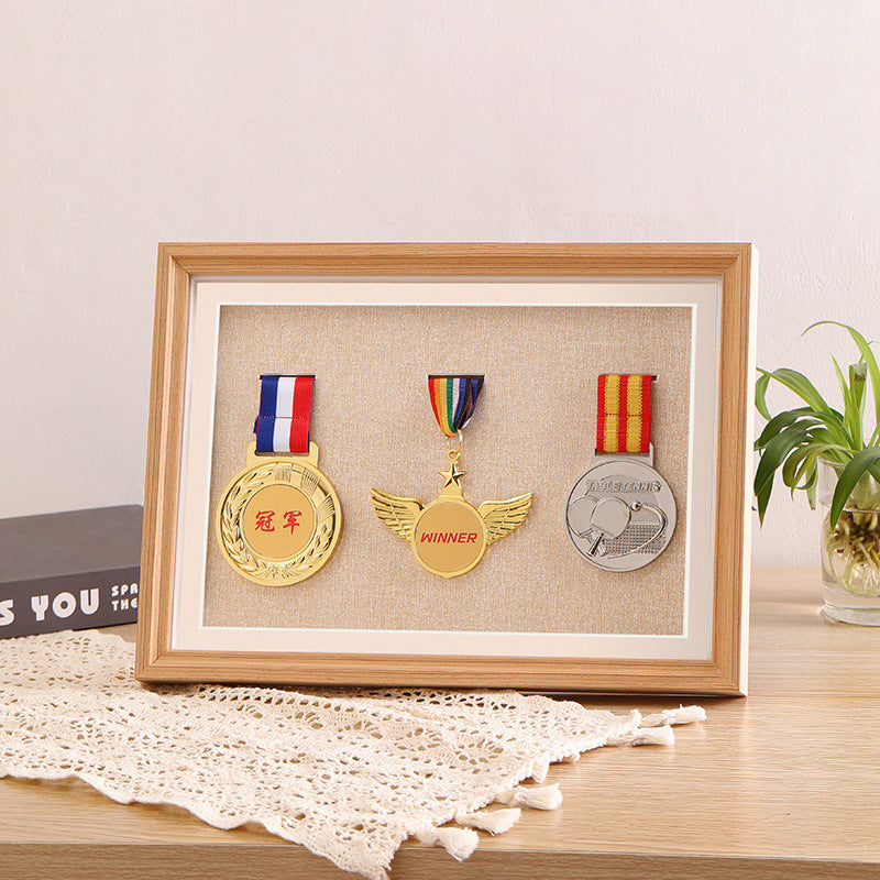 Wood Grain / A4 3 Medals