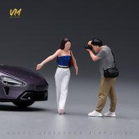 现货 1/64 街头旅拍双人组 微缩场景模型搭配手工涂装人偶