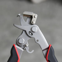 Damage-Safe Car Clip Removal Pliers Ergonomic Push Pin Pliers Non-Slip Plastic Fastener Remover Heavy-Duty for Mechanics