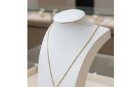 Necklace Bust Display Stand Solid Wood Base Necklace Display Bust Elegant Design Mannequin Neck Stand for Vendors