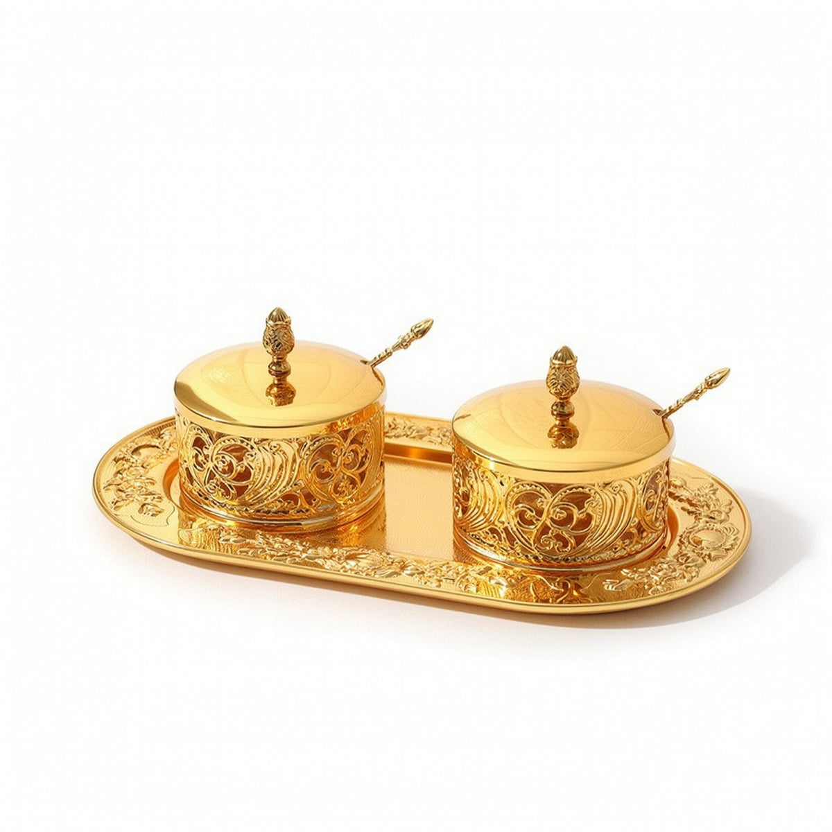Ornate Sugar Bowl with Spoon Decorative Filigree Sugar Pot Long-Lasting Seasoning Jar Food-Safe for Hosts