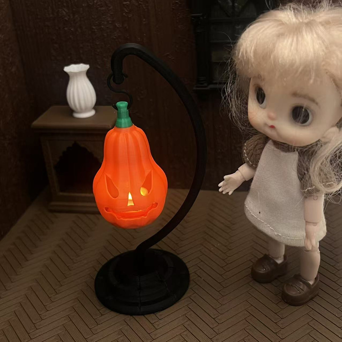 Miniature Glowing Halloween Pumpkin Light for Dollhouse DIY