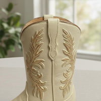 Resin Boot Vase Creative Design Home Decor Desktop Display for Tabletop