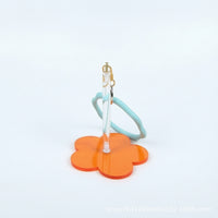 Easy to Use Yarn Holder with Wrist Strap Travel-Friendly Portable Yarn Holder Anti-Tangle Sturdy for Knitters, Crafters