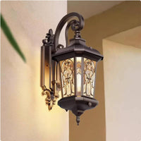 European Outdoor Wall Light Ornate Metal Frame Waterproof Exterior Sconce Vintage Wall Lantern for Garden, Porch, Patio