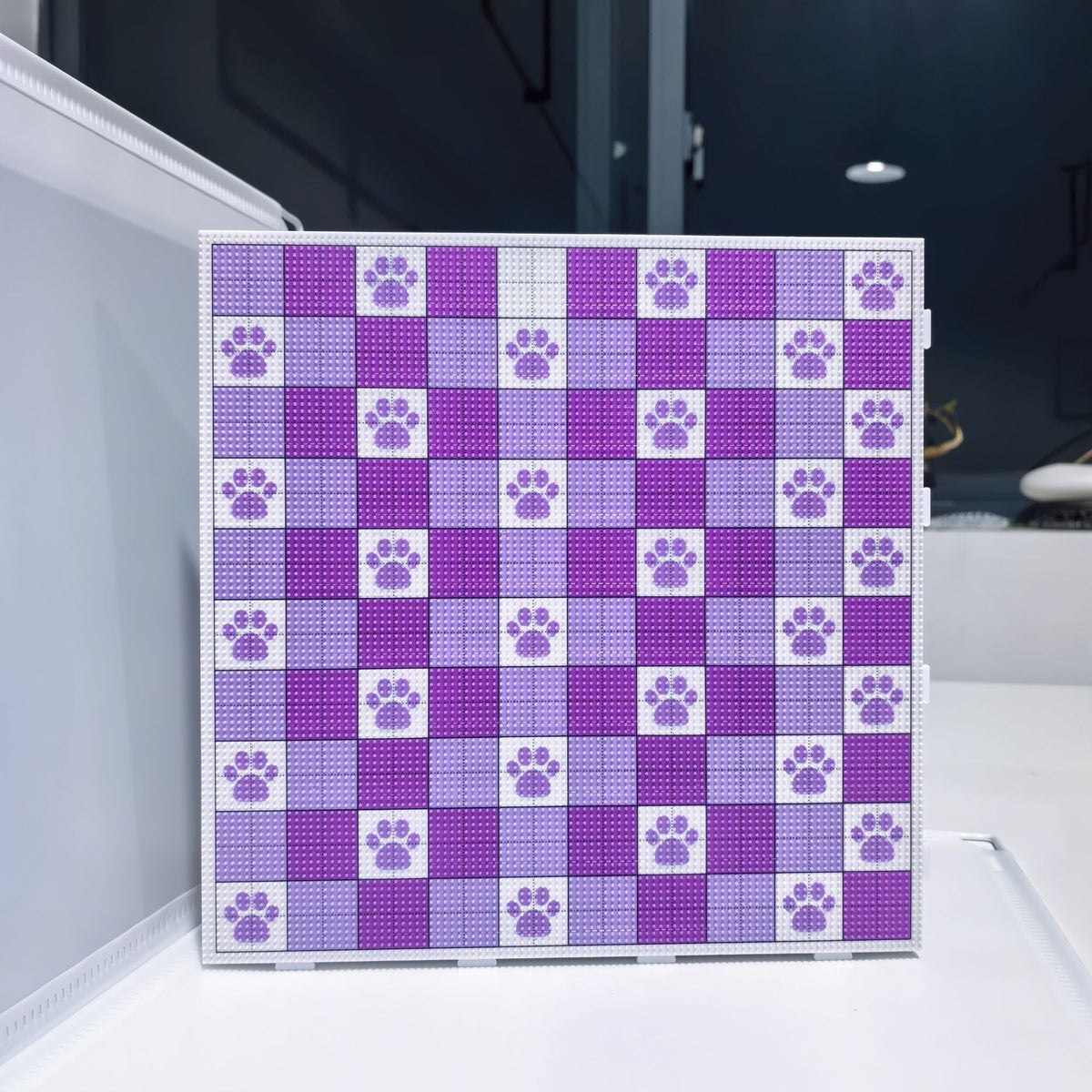 28x28cm / Purple Cat Claw